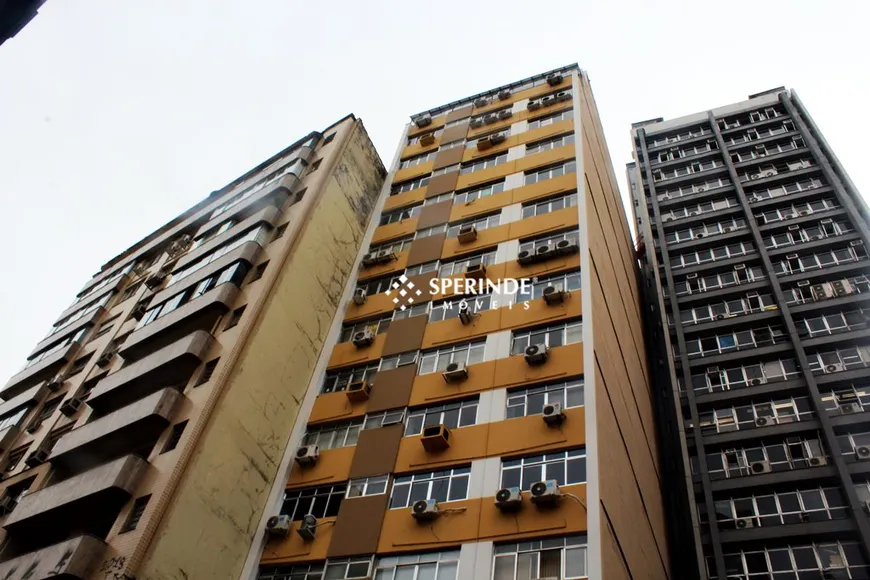 Foto 1 de Sala Comercial para alugar, 42m² em Centro, Porto Alegre