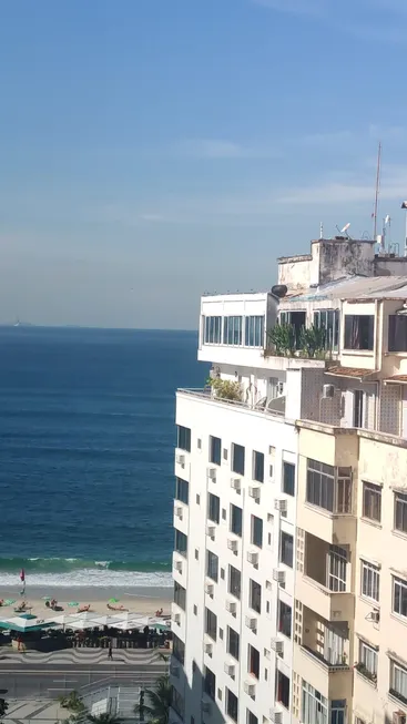 Foto 1 de Apartamento com 5 Quartos à venda, 230m² em Copacabana, Rio de Janeiro