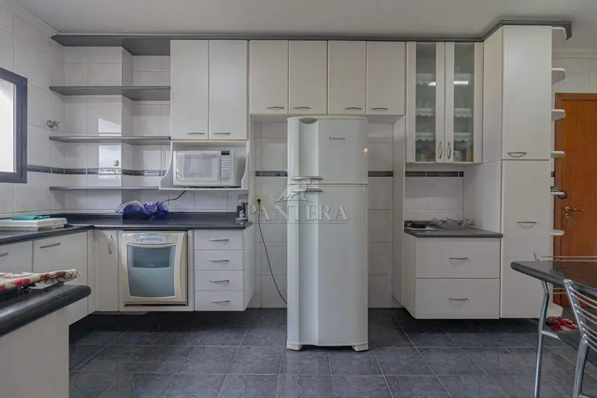 Foto 1 de Apartamento com 4 Quartos para alugar, 150m² em Vila Bastos, Santo André