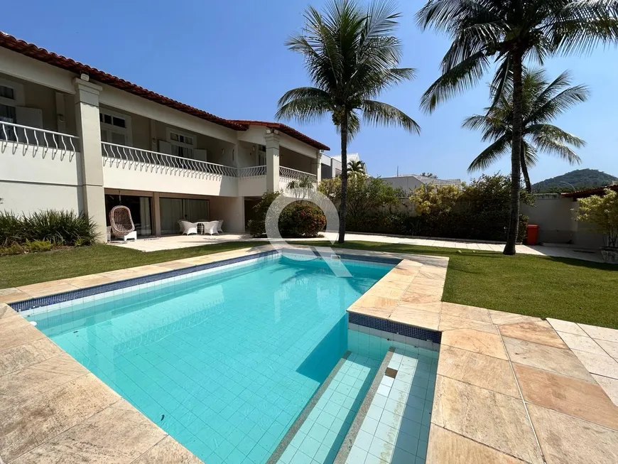 Foto 1 de Casa com 5 Quartos para alugar, 540m² em Barra da Tijuca, Rio de Janeiro