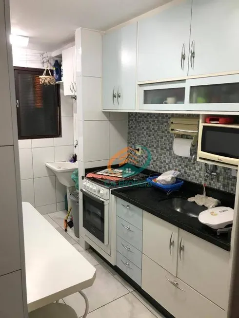 Foto 1 de Apartamento com 2 Quartos à venda, 49m² em Parque Uirapuru, Guarulhos