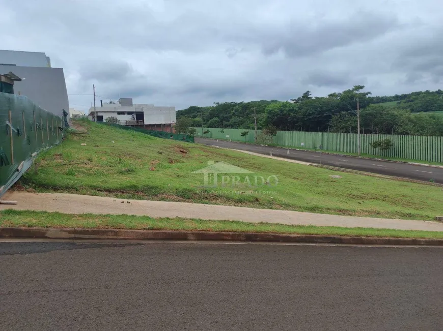 Foto 1 de Lote/Terreno à venda, 300m² em , Ibiporã