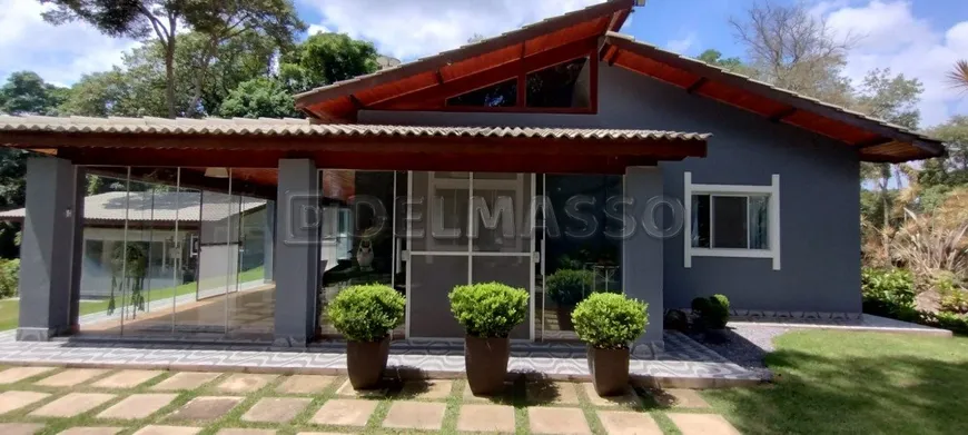 Foto 1 de Fazenda/Sítio com 3 Quartos à venda, 2200m² em Curral, Ibiúna