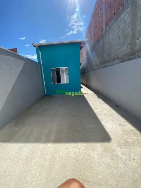 Foto 1 de Casa com 2 Quartos à venda, 62m² em Centro, Lorena