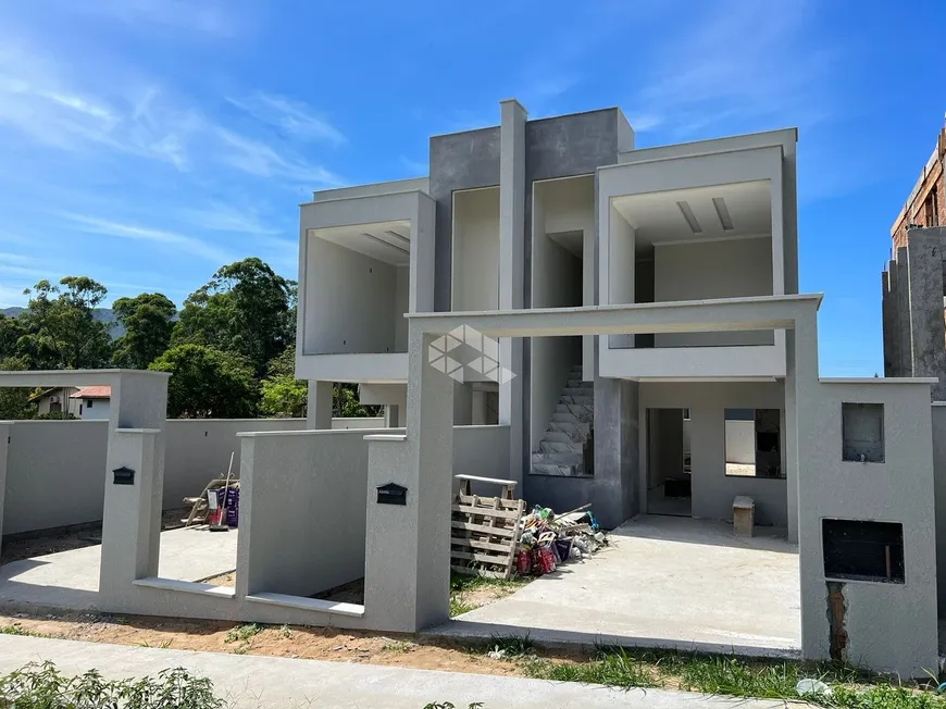 Foto 1 de Casa com 3 Quartos à venda, 384m² em São João do Rio Vermelho, Florianópolis