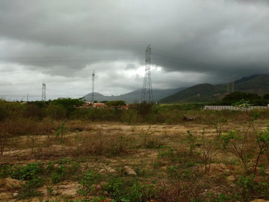 Foto 1 de Lote/Terreno à venda, 203000m² em Conego Raimundo Pinto, Maranguape