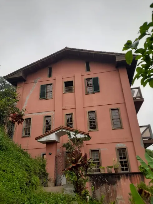 Foto 1 de Casa de Condomínio com 5 Quartos para venda ou aluguel, 165m² em Centro, Petrópolis
