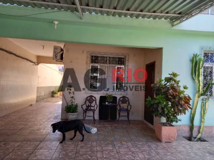 Foto 1 de Casa com 3 Quartos à venda, 480m² em Oswaldo Cruz, Rio de Janeiro