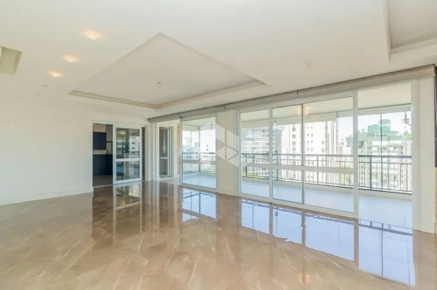 Foto 1 de Apartamento com 3 Quartos à venda, 232m² em Bela Vista, Porto Alegre