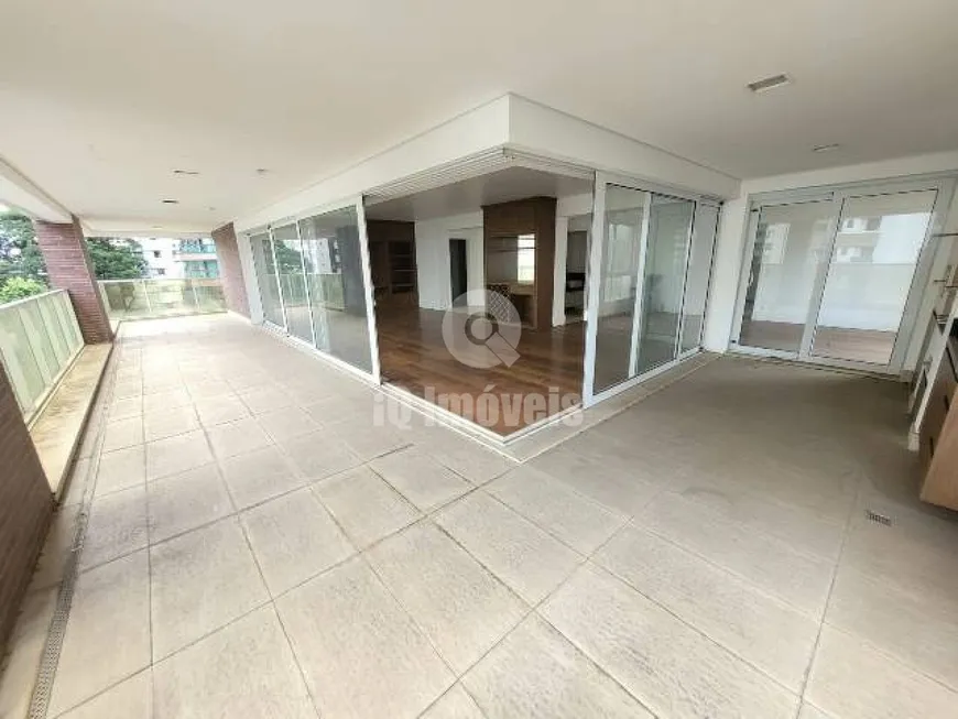 Foto 1 de Apartamento com 4 Quartos à venda, 357m² em Campo Belo, São Paulo