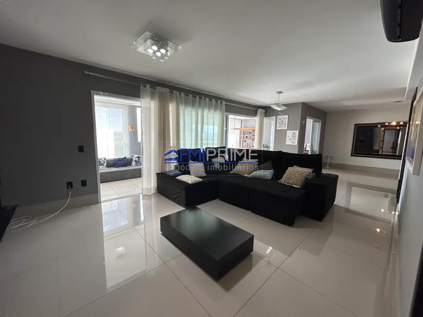 Foto 1 de Apartamento com 3 Quartos para alugar, 241m² em Jardim das Perdizes, São Paulo