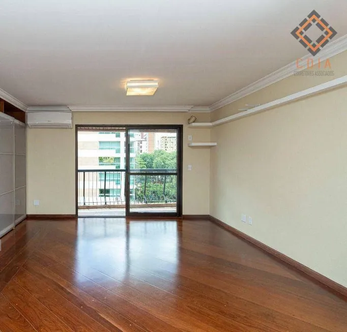 Foto 1 de Apartamento com 4 Quartos à venda, 130m² em Vila Madalena, São Paulo