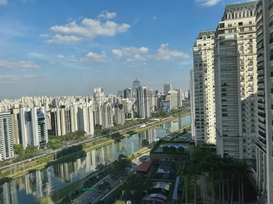 Foto 1 de Apartamento com 2 Quartos à venda, 236m² em Butantã, São Paulo