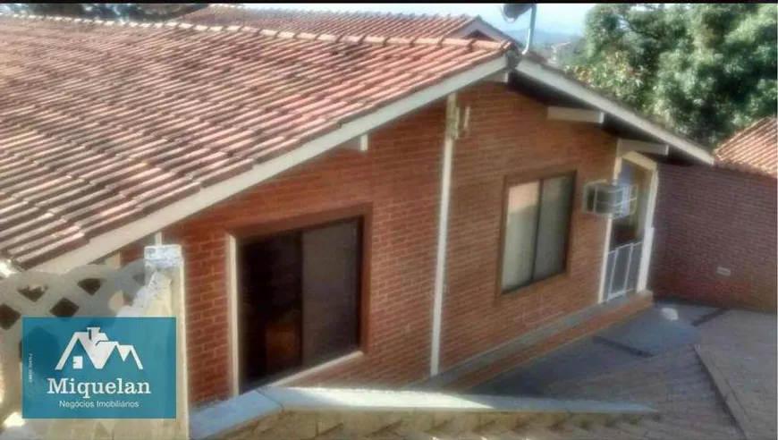 Foto 1 de Fazenda/Sítio com 5 Quartos à venda, 1000m² em Roseira, Mairiporã