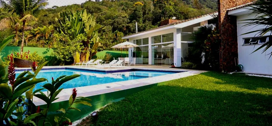 Foto 1 de Casa com 4 Quartos à venda, 690m² em Balneário Praia do Perequê , Guarujá