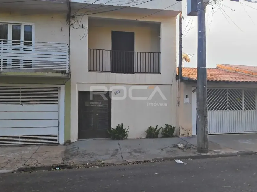 Foto 1 de Sobrado com 3 Quartos à venda, 224m² em Parque Sisi, São Carlos