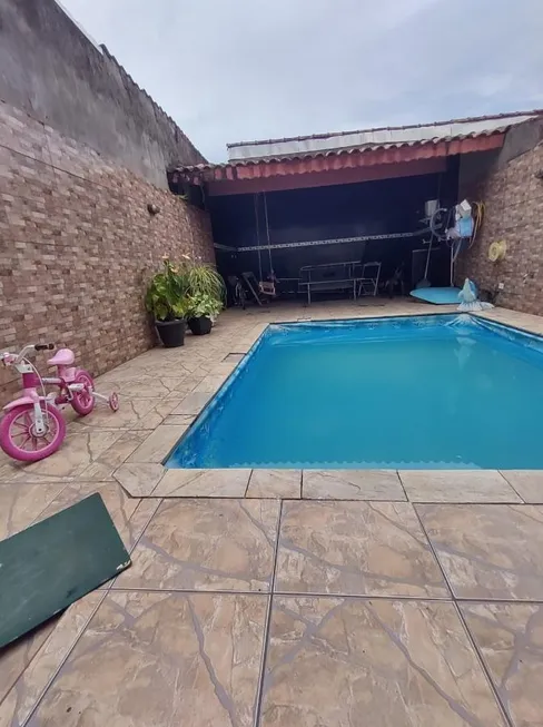 Foto 1 de Casa com 4 Quartos à venda, 100m² em Laranjeiras, Itanhaém