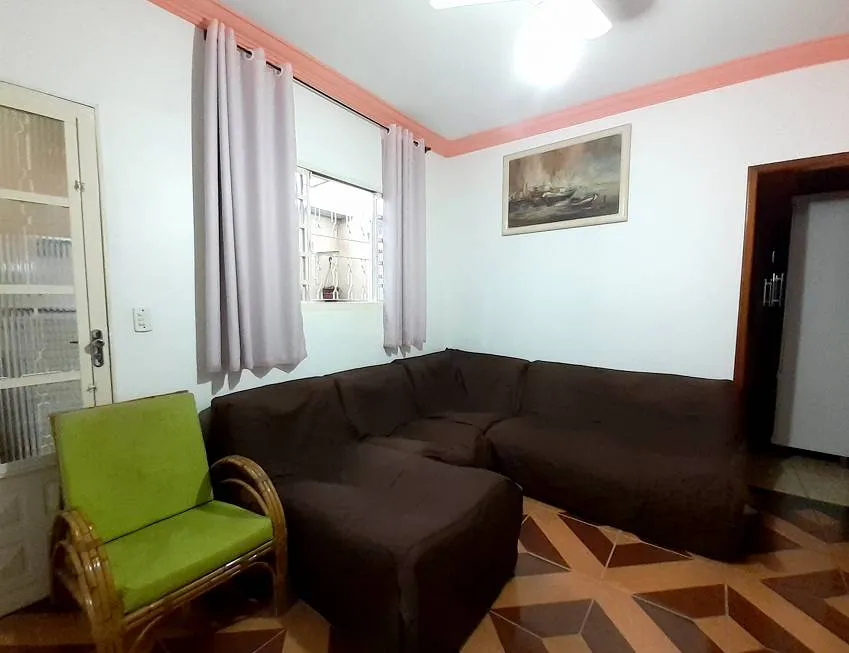 Foto 1 de Casa com 2 Quartos à venda, 68m² em Jardim Jussara, São José dos Campos