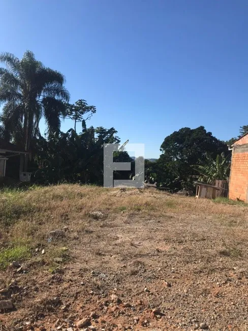 Foto 1 de Lote/Terreno à venda, 325m² em Forquilhas, São José