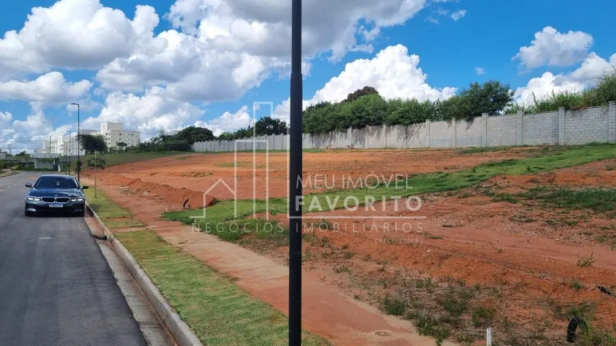 Foto 1 de Lote/Terreno à venda, 300m² em Medeiros, Jundiaí