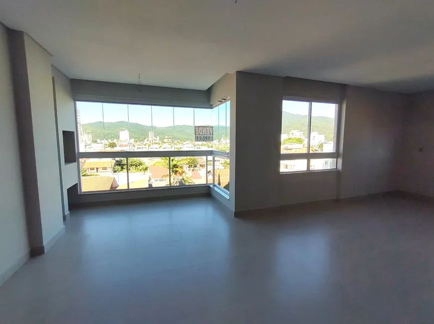 Foto 1 de Apartamento com 2 Quartos à venda, 83m² em Perequê, Porto Belo