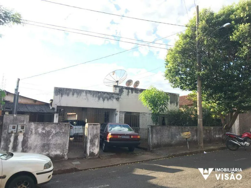 Foto 1 de Casa com 3 Quartos à venda, 90m² em Abadia, Uberaba