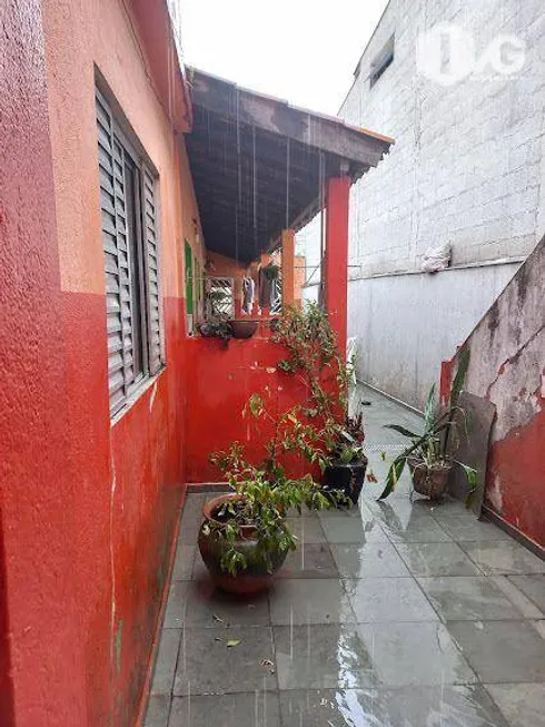 Foto 1 de Casa com 2 Quartos à venda, 185m² em Vila Nova Carolina, São Paulo
