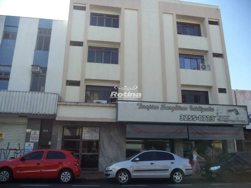 Foto 1 de Sala Comercial para alugar, 45m² em Nossa Senhora Aparecida, Uberlândia