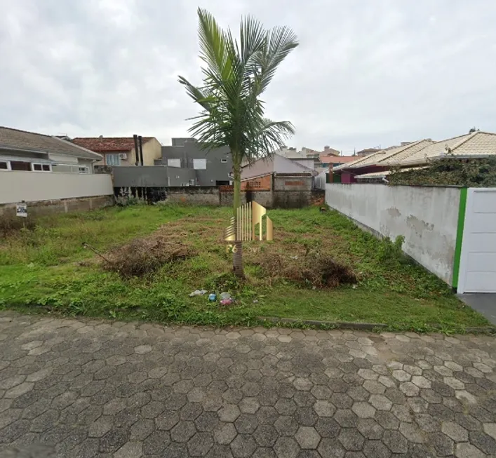 Foto 1 de Lote/Terreno à venda, 200m² em Forquilhas, São José