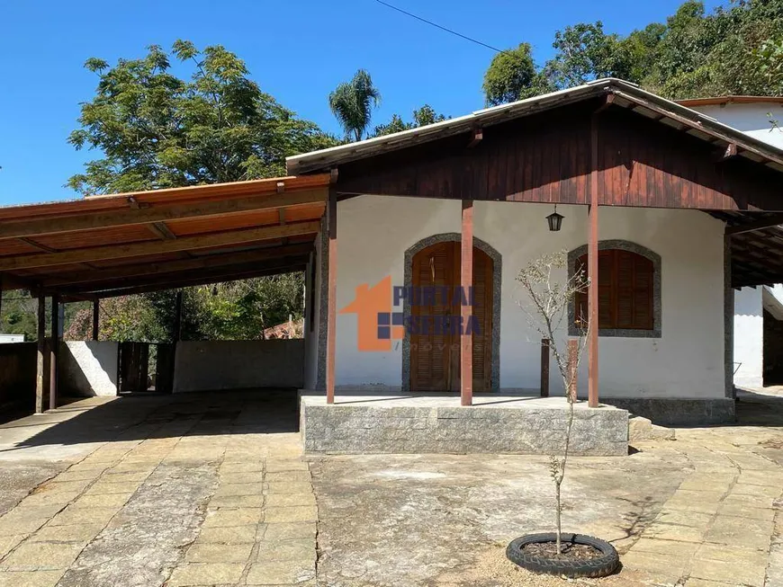 Foto 1 de Casa com 3 Quartos à venda, 130m² em Cascata do Imbuí, Teresópolis