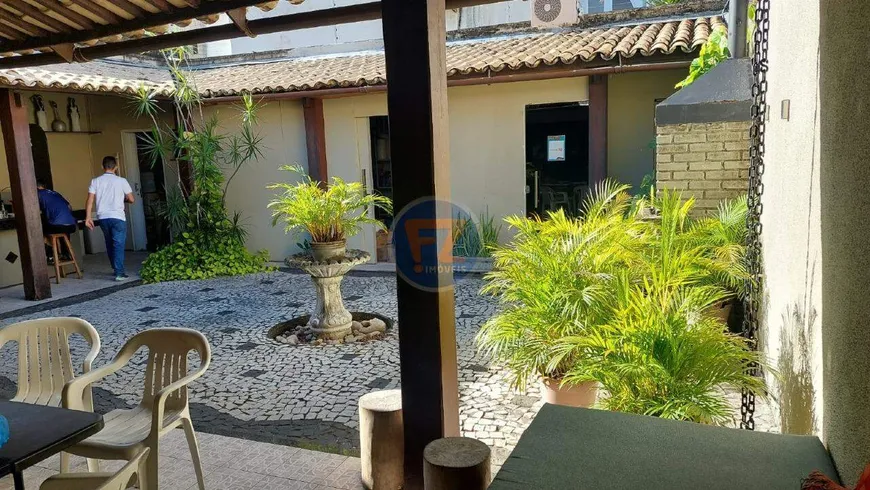 Foto 1 de Casa com 3 Quartos à venda, 350m² em Dionísio Torres, Fortaleza