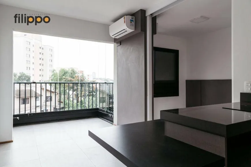 Foto 1 de Apartamento com 1 Quarto para alugar, 31m² em Vila Mariana, São Paulo