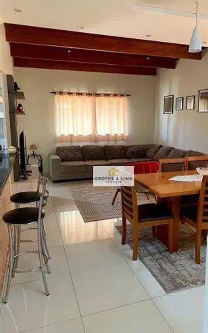 Foto 1 de Casa de Condomínio com 4 Quartos à venda, 230m² em Residencial Portal da Mantiqueira, Taubaté