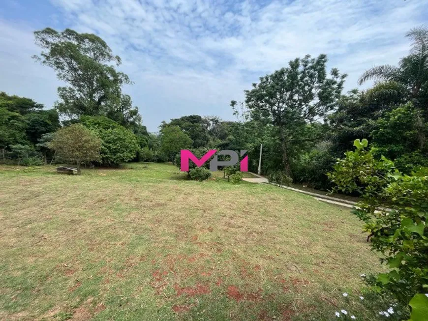 Foto 1 de Lote/Terreno à venda, 5108m² em Medeiros, Jundiaí