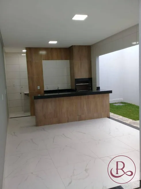 Foto 1 de Casa com 3 Quartos à venda, 150m² em Parque Amazônia, Goiânia