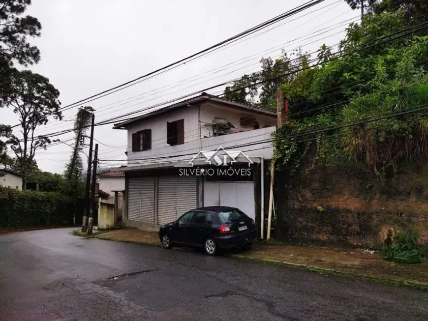 Foto 1 de Casa com 2 Quartos à venda, 106m² em Quitandinha, Petrópolis