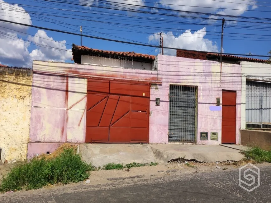 Foto 1 de Casa com 4 Quartos à venda, 200m² em Bela Vista, Teresina