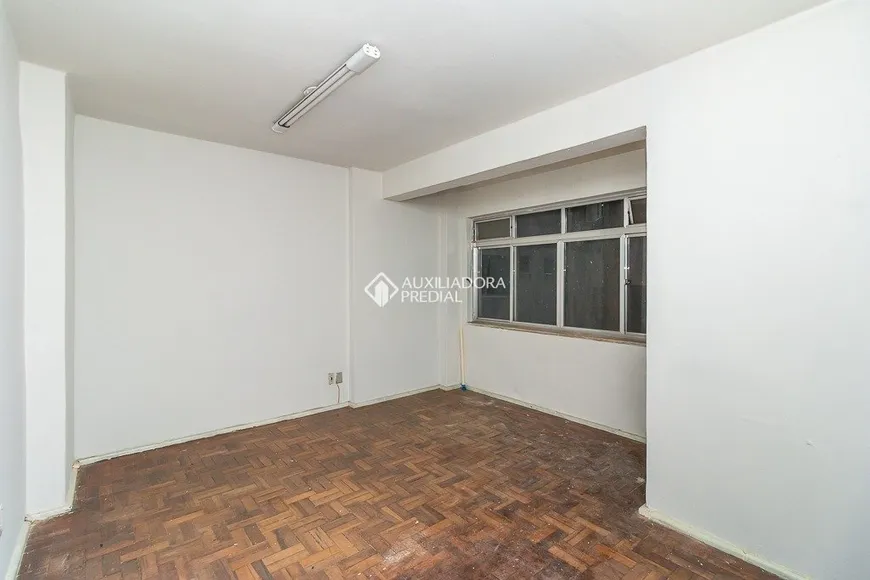 Foto 1 de Sala Comercial para alugar, 20m² em Centro Histórico, Porto Alegre