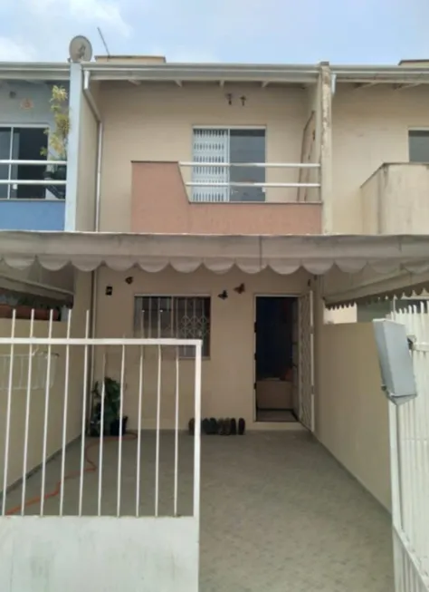 Foto 1 de Casa com 2 Quartos à venda, 73m² em Nacoes, Balneário Camboriú