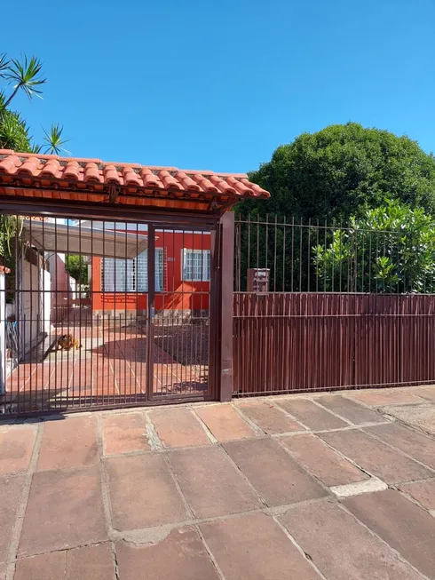 Foto 1 de Casa com 2 Quartos à venda, 111m² em Tristeza, Porto Alegre