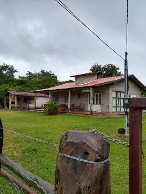 Foto 1 de Fazenda/Sítio com 3 Quartos à venda, 300000m² em Vila Sao Francisco, Rio Negro