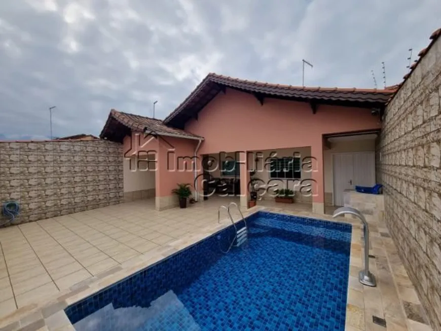 Foto 1 de Casa com 2 Quartos à venda, 250m² em Jardim Imperador, Praia Grande