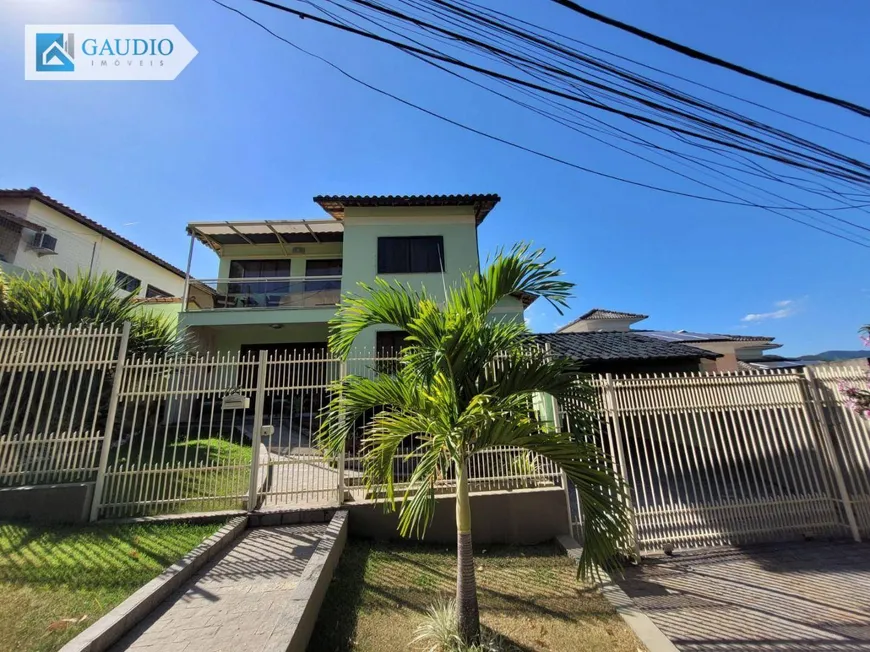 Foto 1 de Casa com 4 Quartos para venda ou aluguel, 450m² em Camboinhas, Niterói