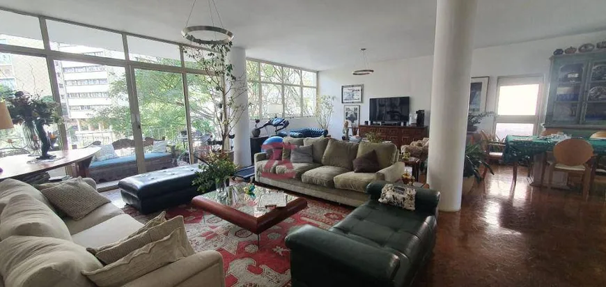 Foto 1 de Apartamento com 4 Quartos à venda, 236m² em Jardim América, São Paulo