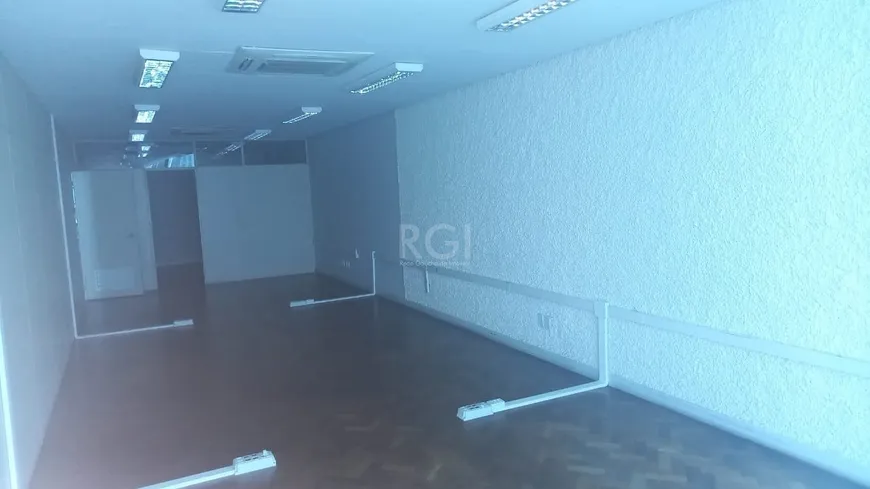 Foto 1 de Sala Comercial para alugar, 235m² em Centro Histórico, Porto Alegre