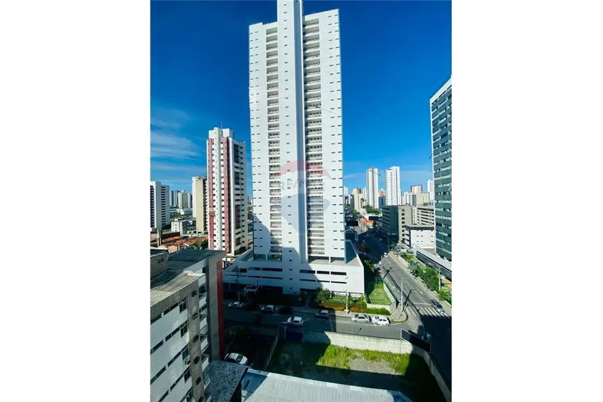 Foto 1 de Apartamento com 4 Quartos à venda, 217m² em Boa Viagem, Recife