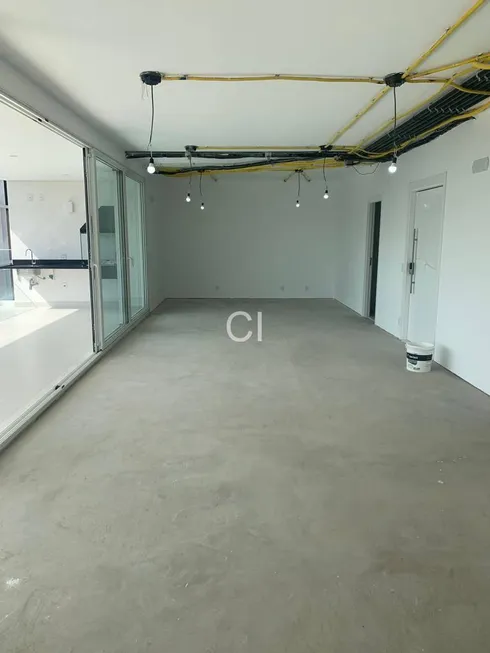 Foto 1 de Apartamento com 3 Quartos à venda, 227m² em Ibirapuera, São Paulo