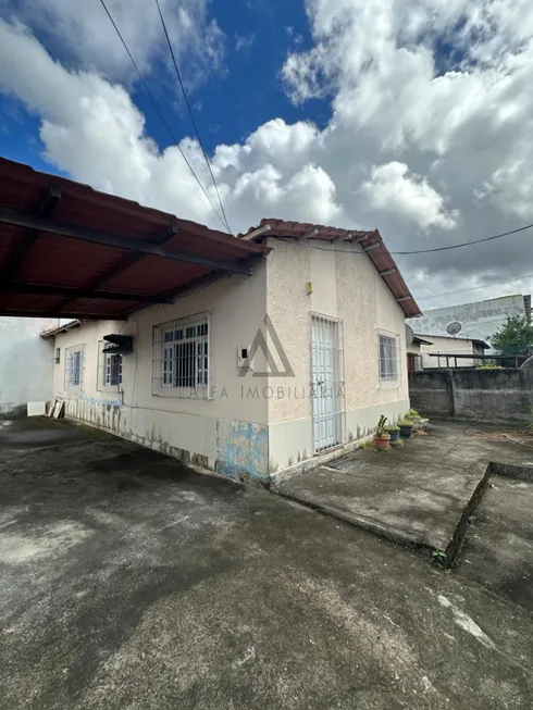 Foto 1 de Casa com 5 Quartos para alugar, 100m² em Chacara Parreiral, Serra