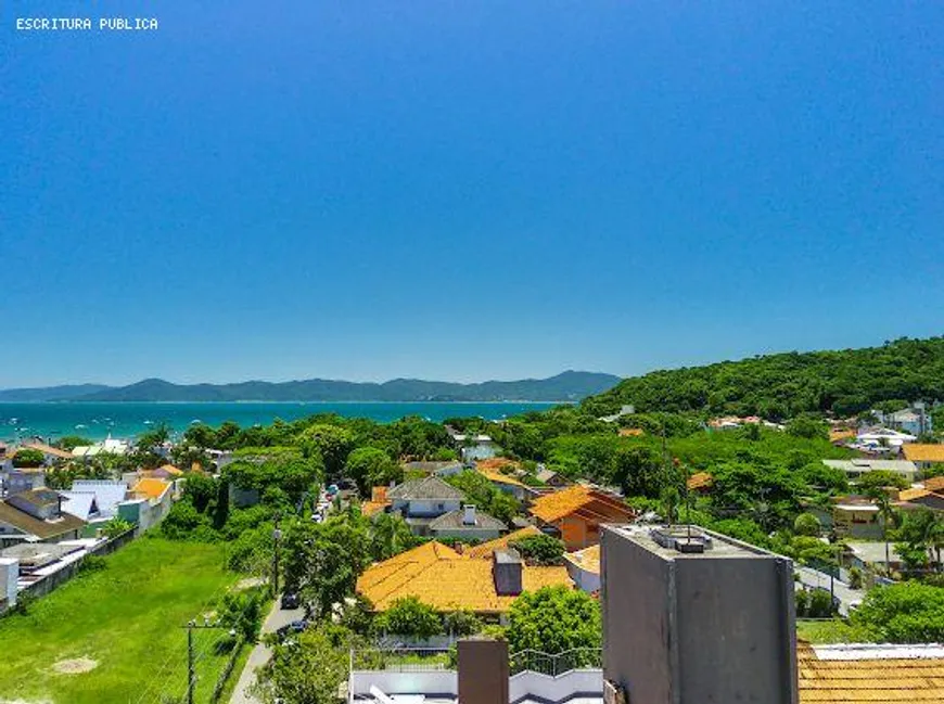 Foto 1 de Sobrado com 3 Quartos à venda, 126m² em Ponta das Canas, Florianópolis
