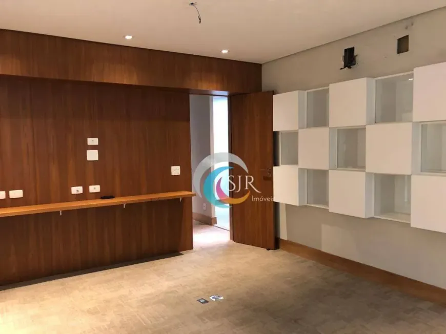 Foto 1 de Sala Comercial para alugar, 200m² em Pinheiros, São Paulo